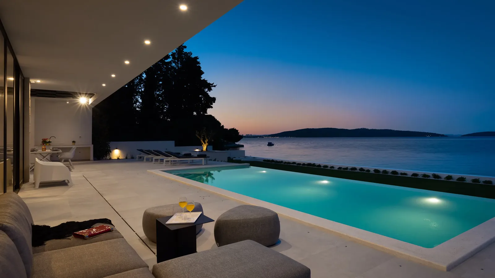 VIP Holiday Booker booking platforma za luksuzne vile